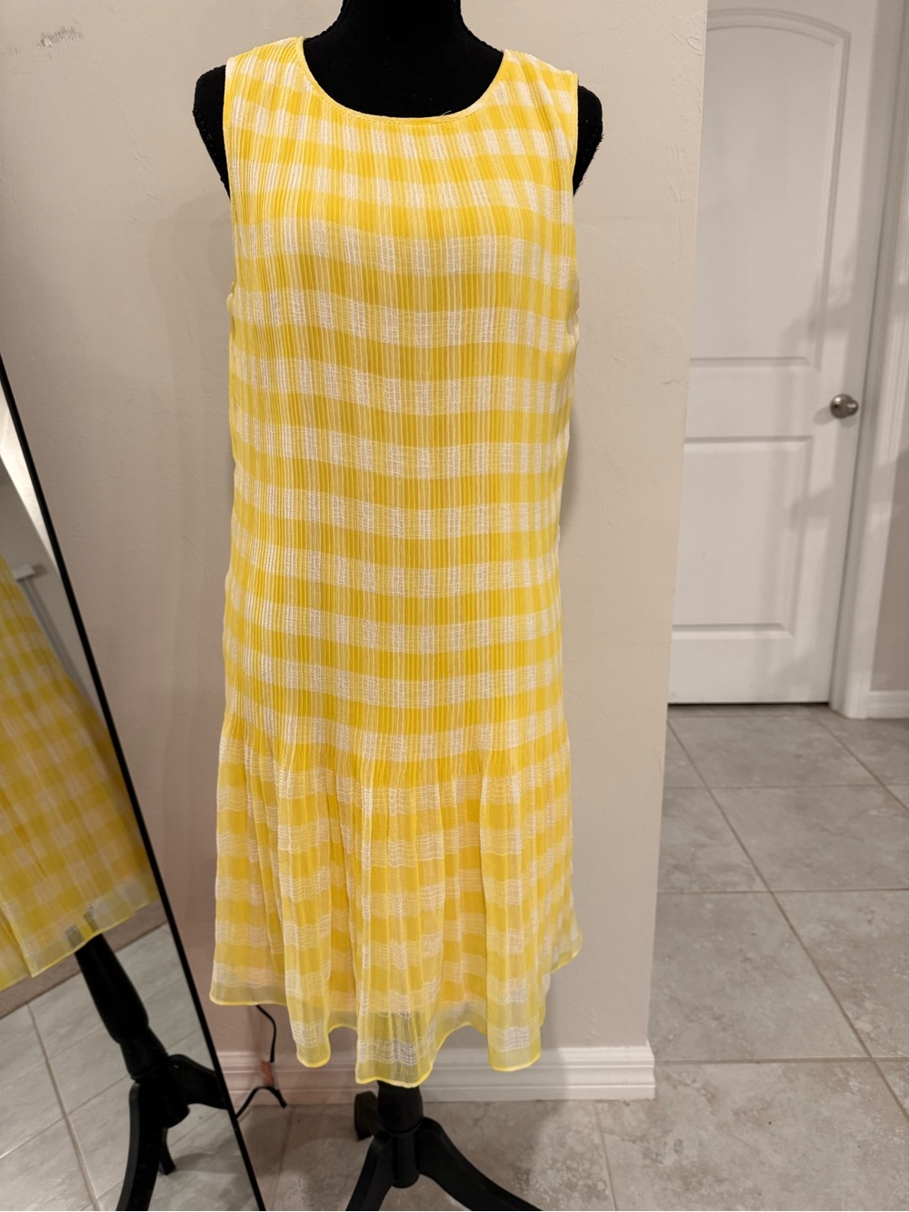 DKNY Women’s Size 10 Yellow White Plaid Sleeveless Drop Waist Dress